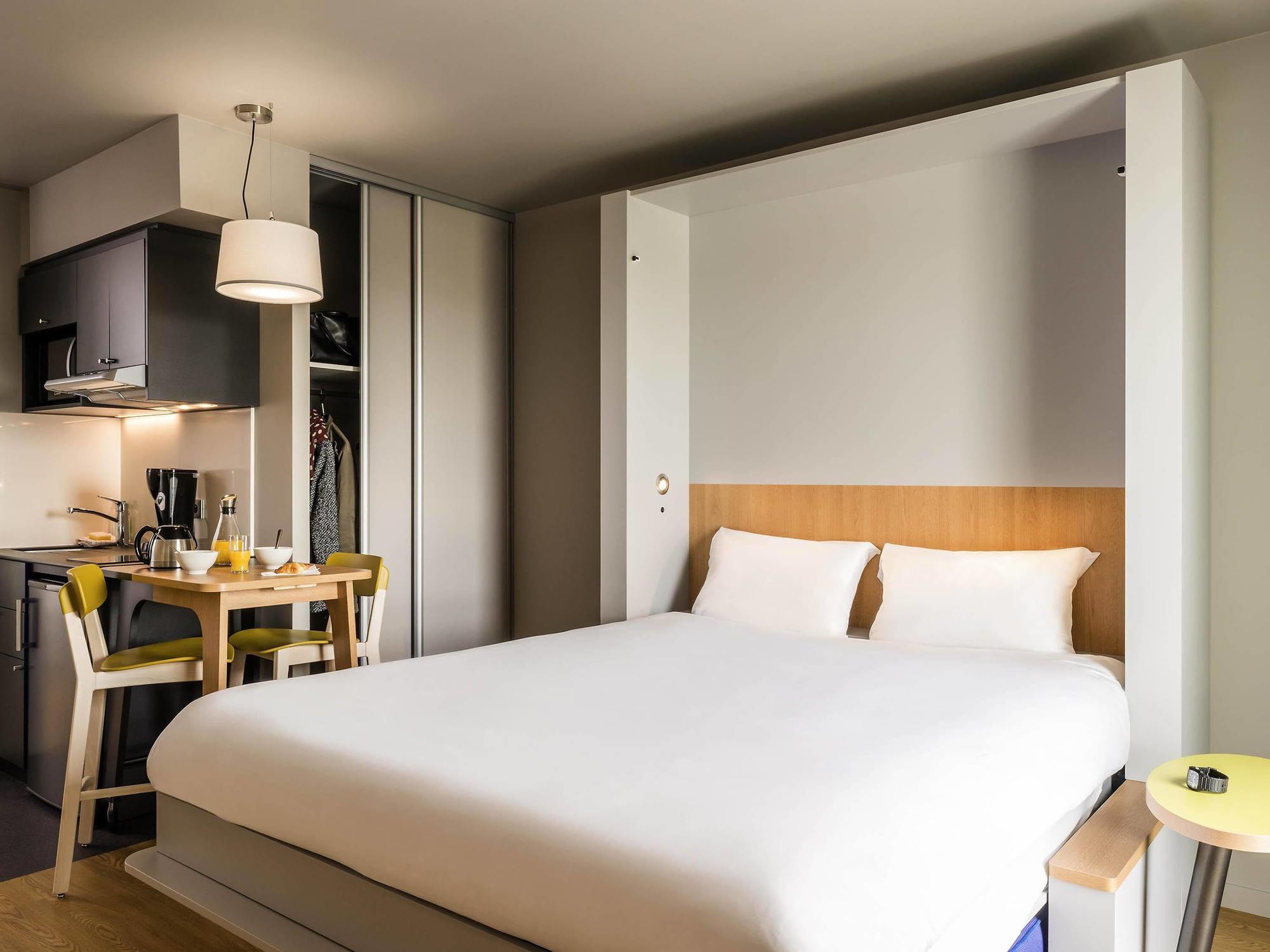 Aparthotel Adagio Access Colombes La Defense Exterior photo